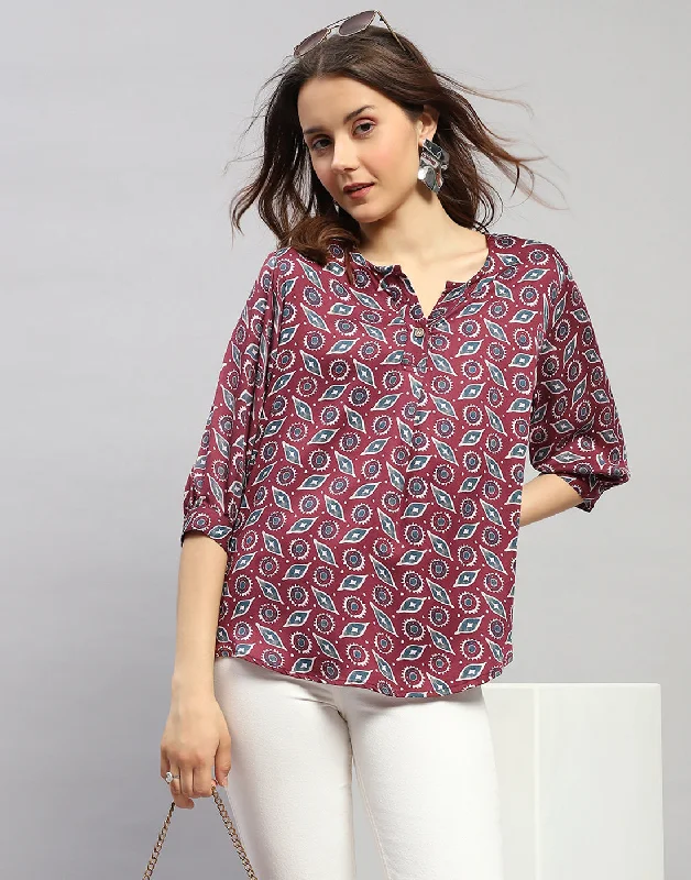 Price Drop Women Maroon Printed V Neck 3/4 Sleeve Top