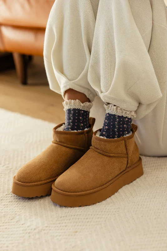Crazy Deals Breckenridge Classic Ultra Mini Platform Boots