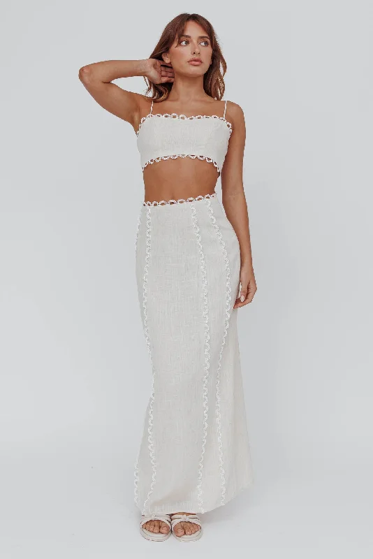 Quick Sale Chamberlain Scallop Trim Maxi Skirt Sand