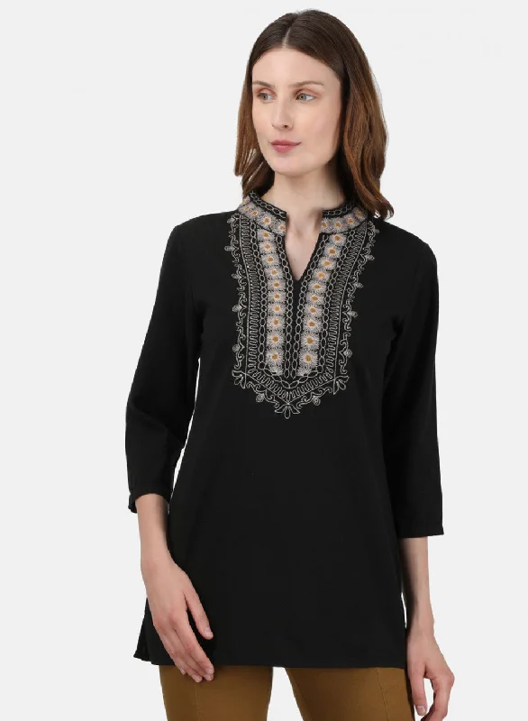 Inventory Reduction Womens Black Embroidered Top