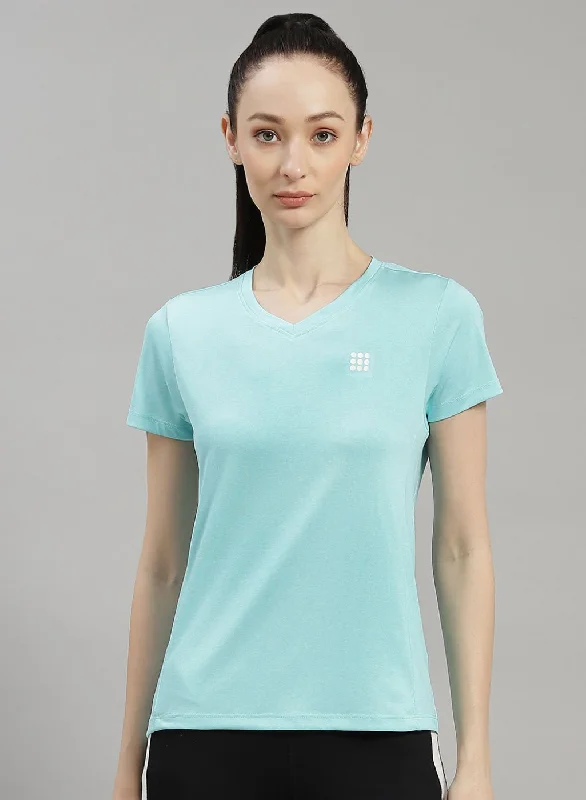 Weekend Specials to Love Women Blue Solid Top