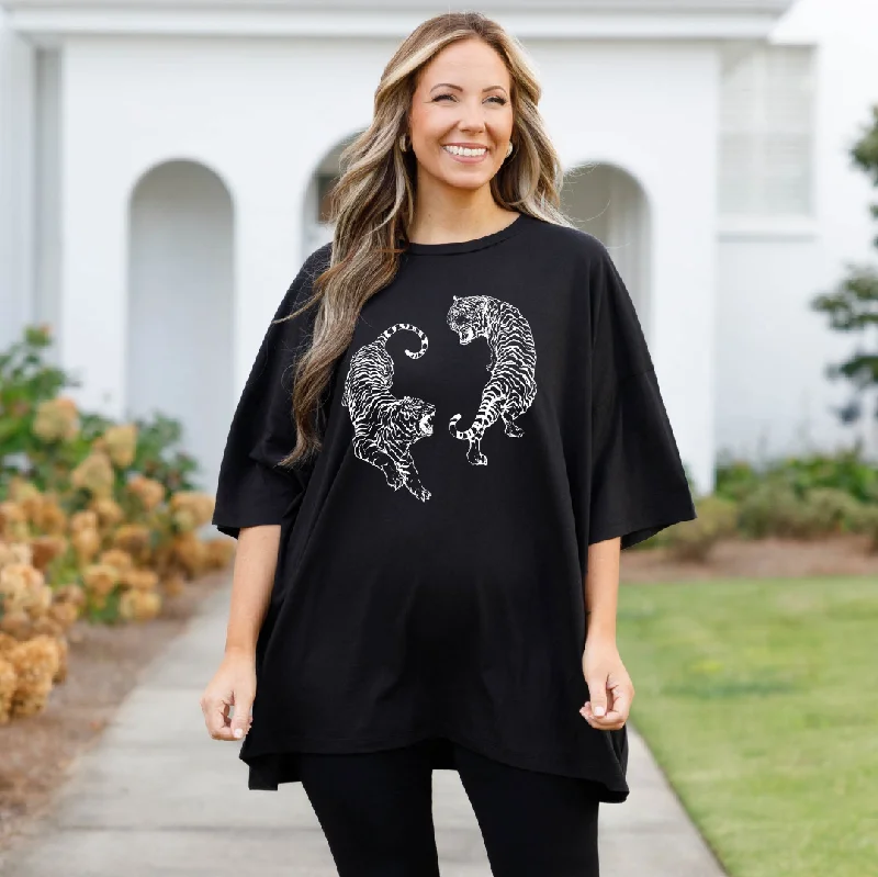 Steals and Deals Roar Loudly Boyfriend Tee, Black