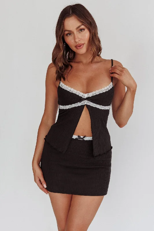 Super Savings Alayna Lace Trim Ribbed Mini Skirt Black/White