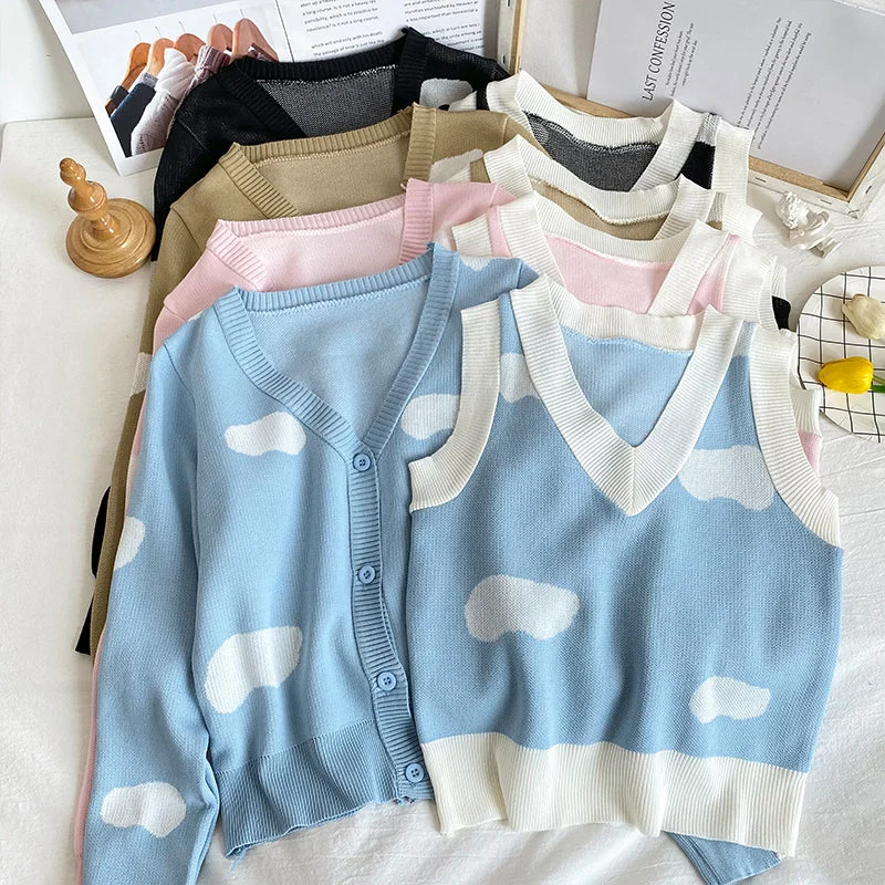 Limited Quantity Cute V neck camisole with cardigan sweater    S496