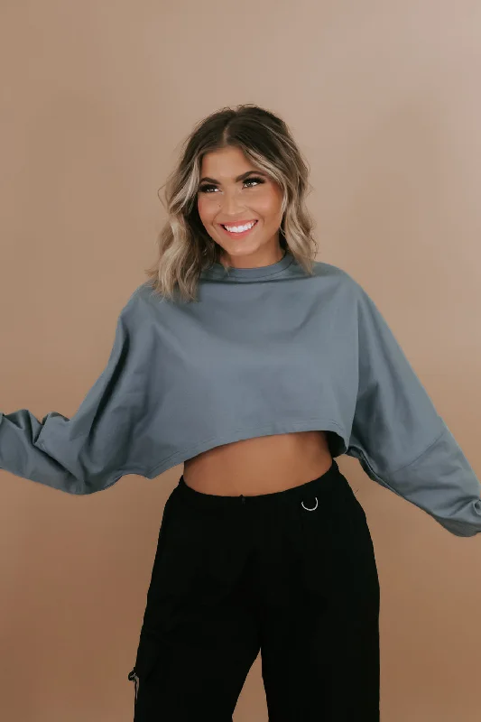 Weekend Bargains to Snag Grey Crop Long Sleeve