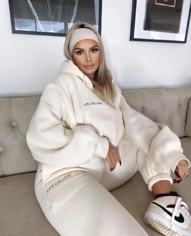 Weekend Discounts to Relish Luxe 23 Hoodie - Cream