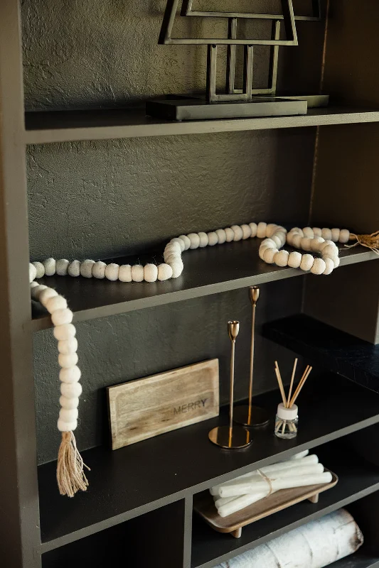 Weekend Deals That Dazzle Snow Is Glistening Tassel Felt Garland