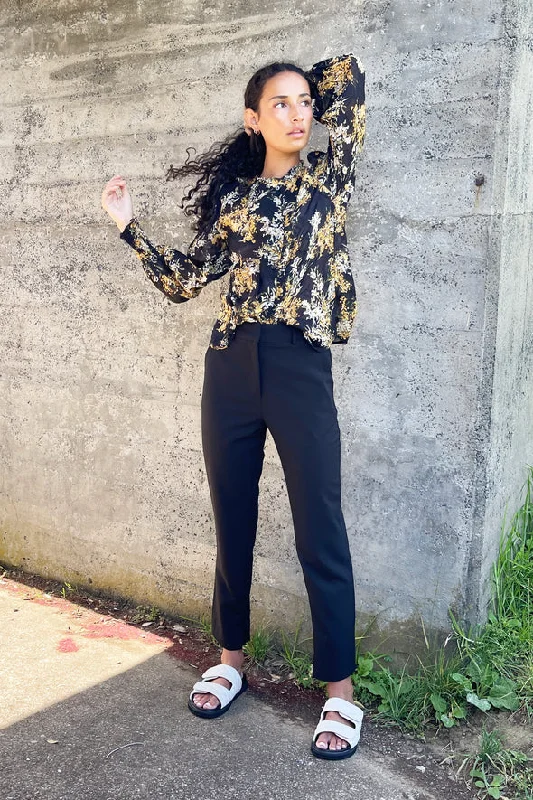 Weekend Bargains to Indulge In Roseberry Pant