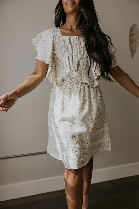 Cash Savings SALT Liliane Lace Trim Detail Skirt