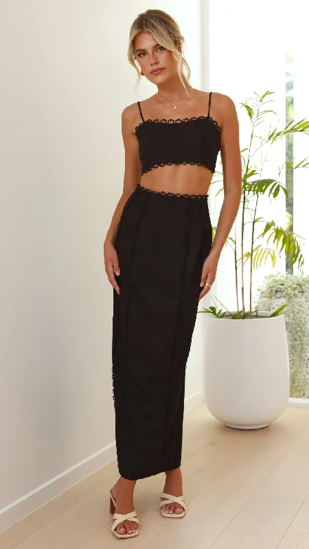 Weekend Bargains to Sizzle Sidney Top & Skirt Set - Black