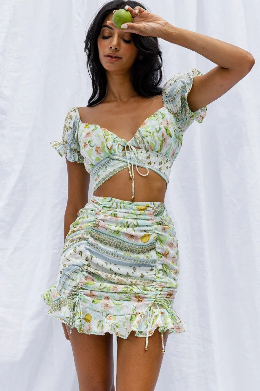 Value Deals Azure Sky Tied Back Crop Top Printed Green
