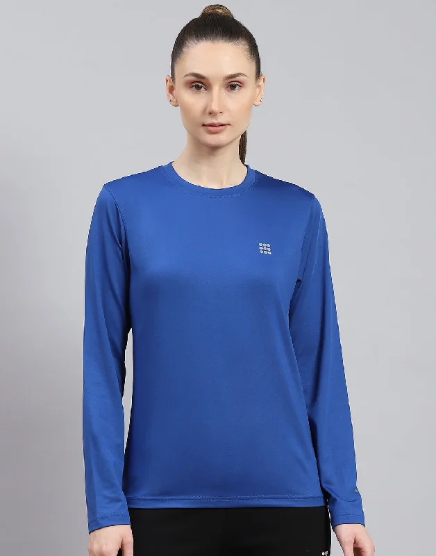 One-Day Only Women Blue Solid Round Neck Full Sleeve Top