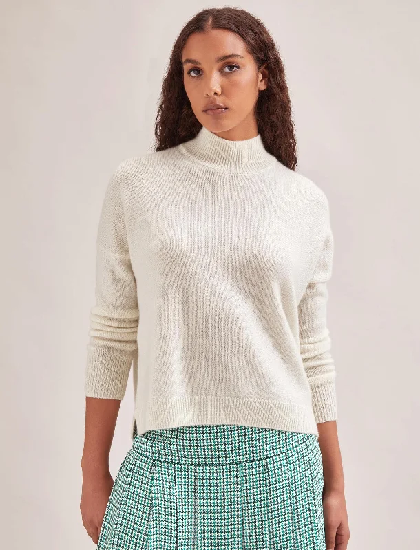 Unwind with Weekend Discounts Johanna Cashmere Jumper - Cream