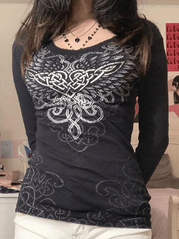 Price Rollback Long Sleeve Heart Pattern Print Tee