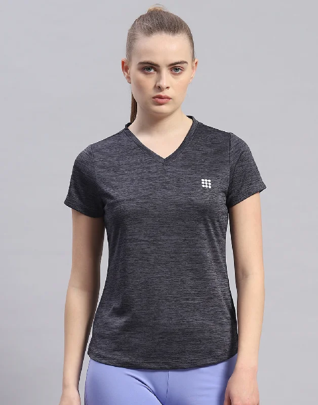 YEAR-End Clearance Women Black Solid V Neck Half Sleeve Top
