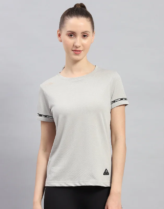 Amazing Deals Women Grey Solid Round Neck Half Sleeve Top
