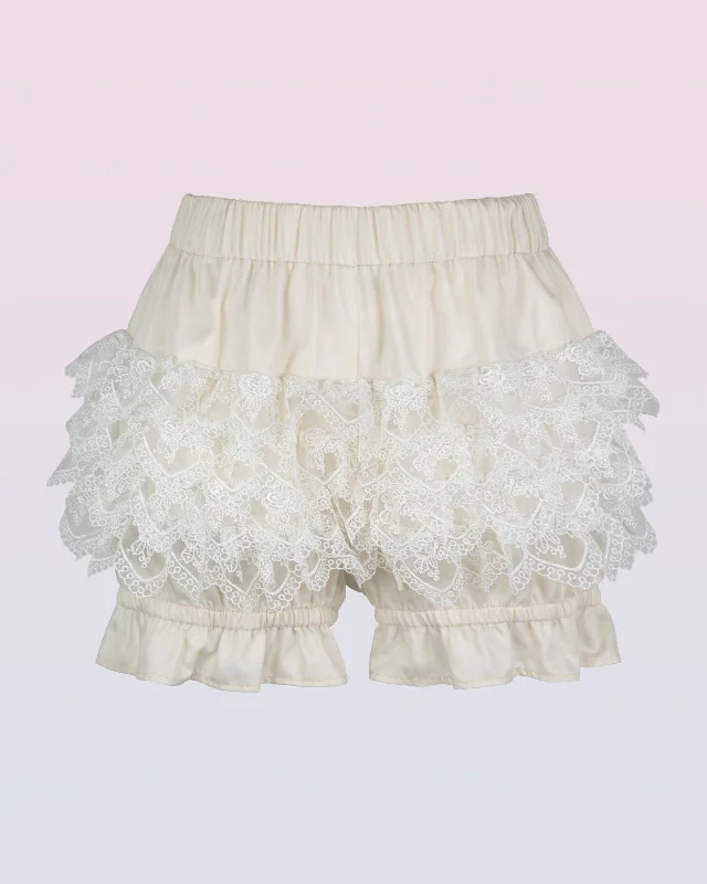 Weekend Offers That Impress Bloomers with Lace